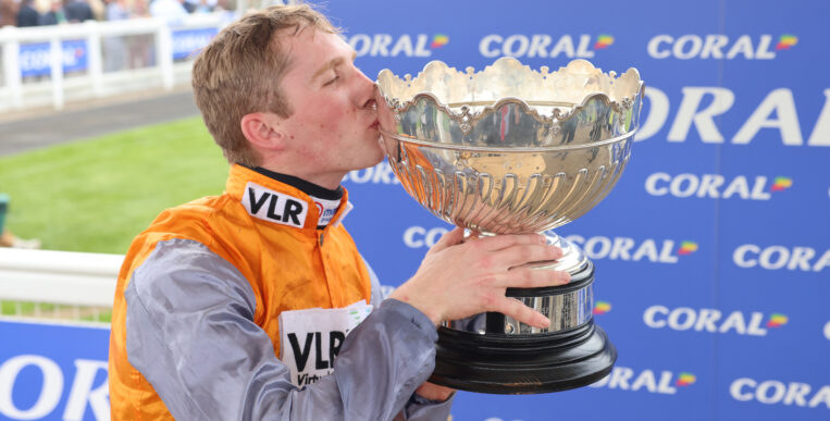 Explore Racing Image